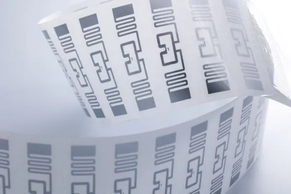 Åtkomstkontroll: RFID vs. biometri